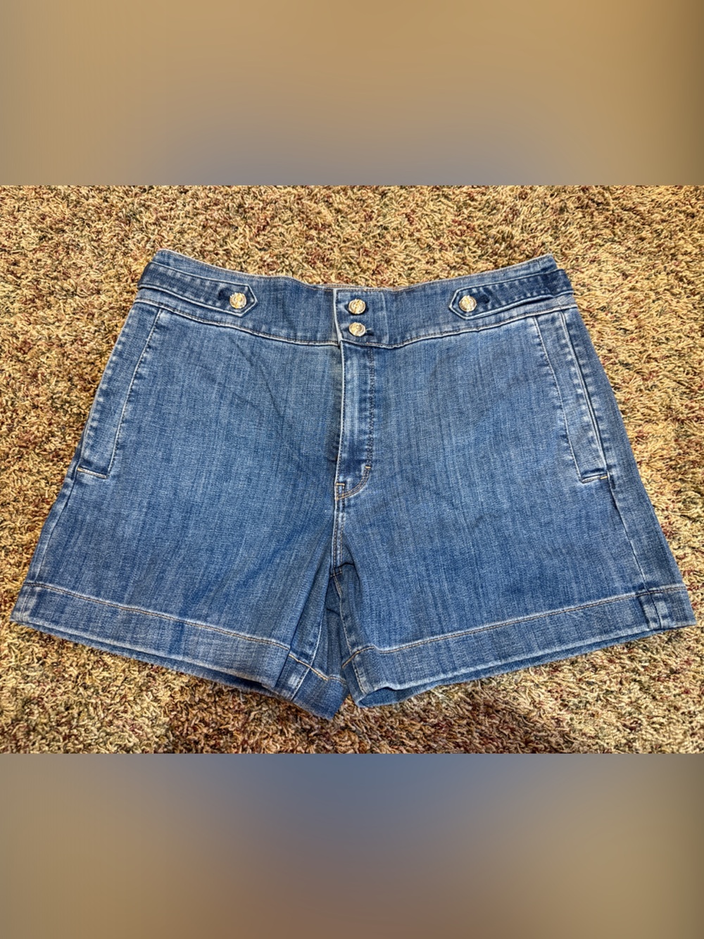 White House Black Market- Novelty Buttom Denim Short- 5”, extra high rise